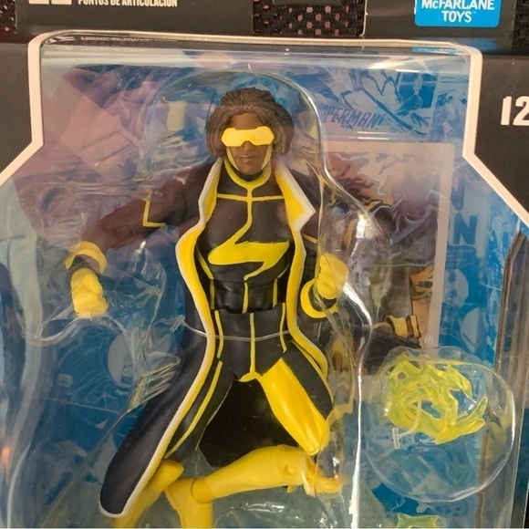 2022 McFarlane Toys DC Multiverse New 52 Static Shock 7" Action Figure and Stand - Picture 2 of 7